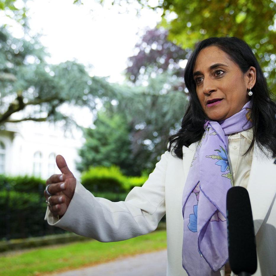 Carney has 'productive' phone call with Trump amid bilateral tensions